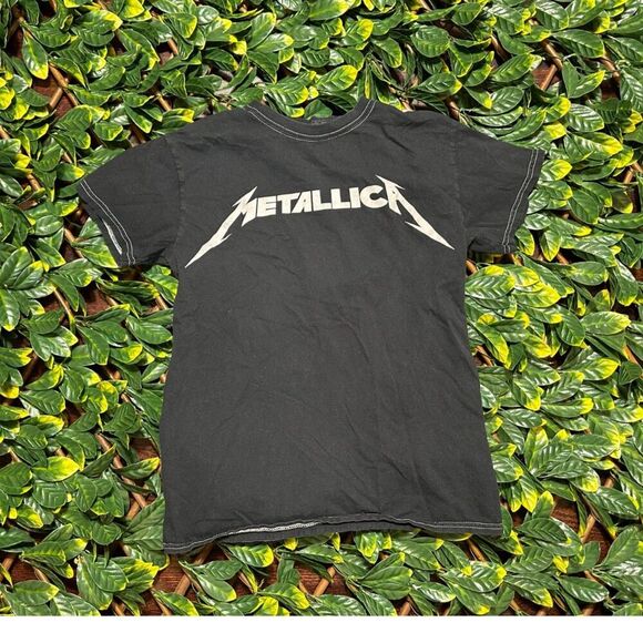 METALLICA 2015 BRAVADO TSHIRT Size Small - Picture 1 of 4